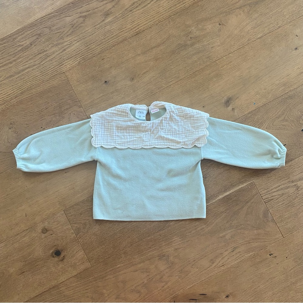 Zara Kids' Light Green Sweater with White Collar size 2-3T